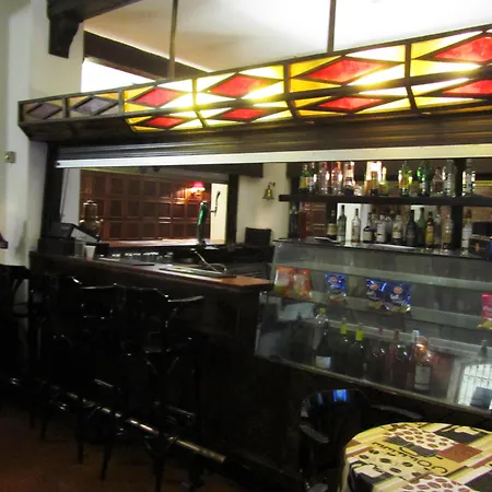 Topaz Hotel 3*
