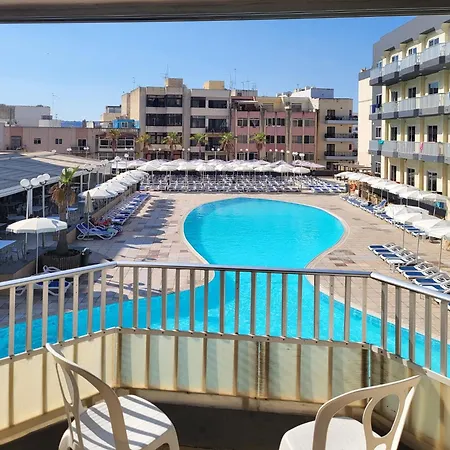 Topaz San Pawl il-Baħar