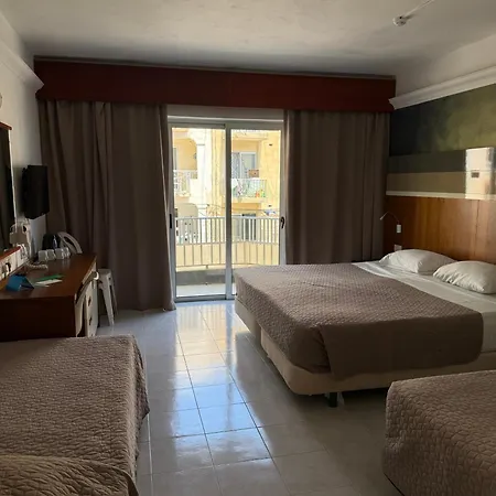 Topaz Otel 3*