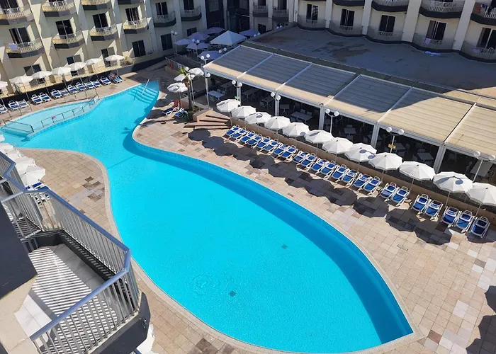 Topaz Hotel St. Paul's Bay