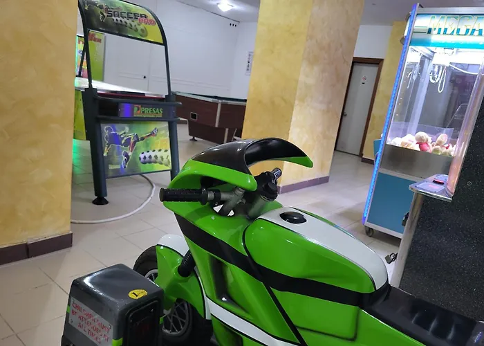 Hotel Topaz St. Paul's Bay