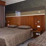 Otel Topaz