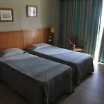 Otel Topaz