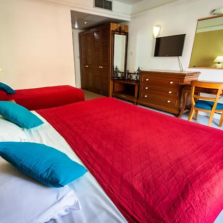 Hotel Topaz St Paul's Bay