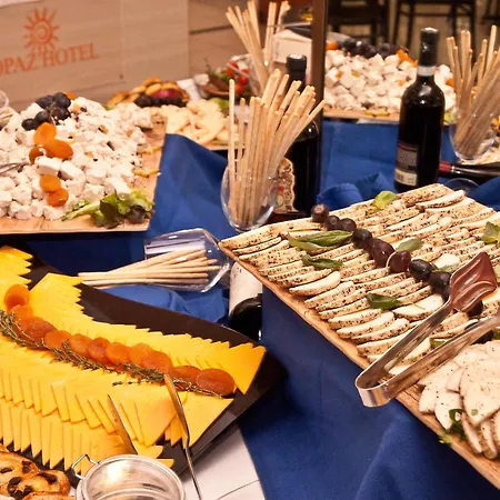 Hotel Topaz St Paul's Bay